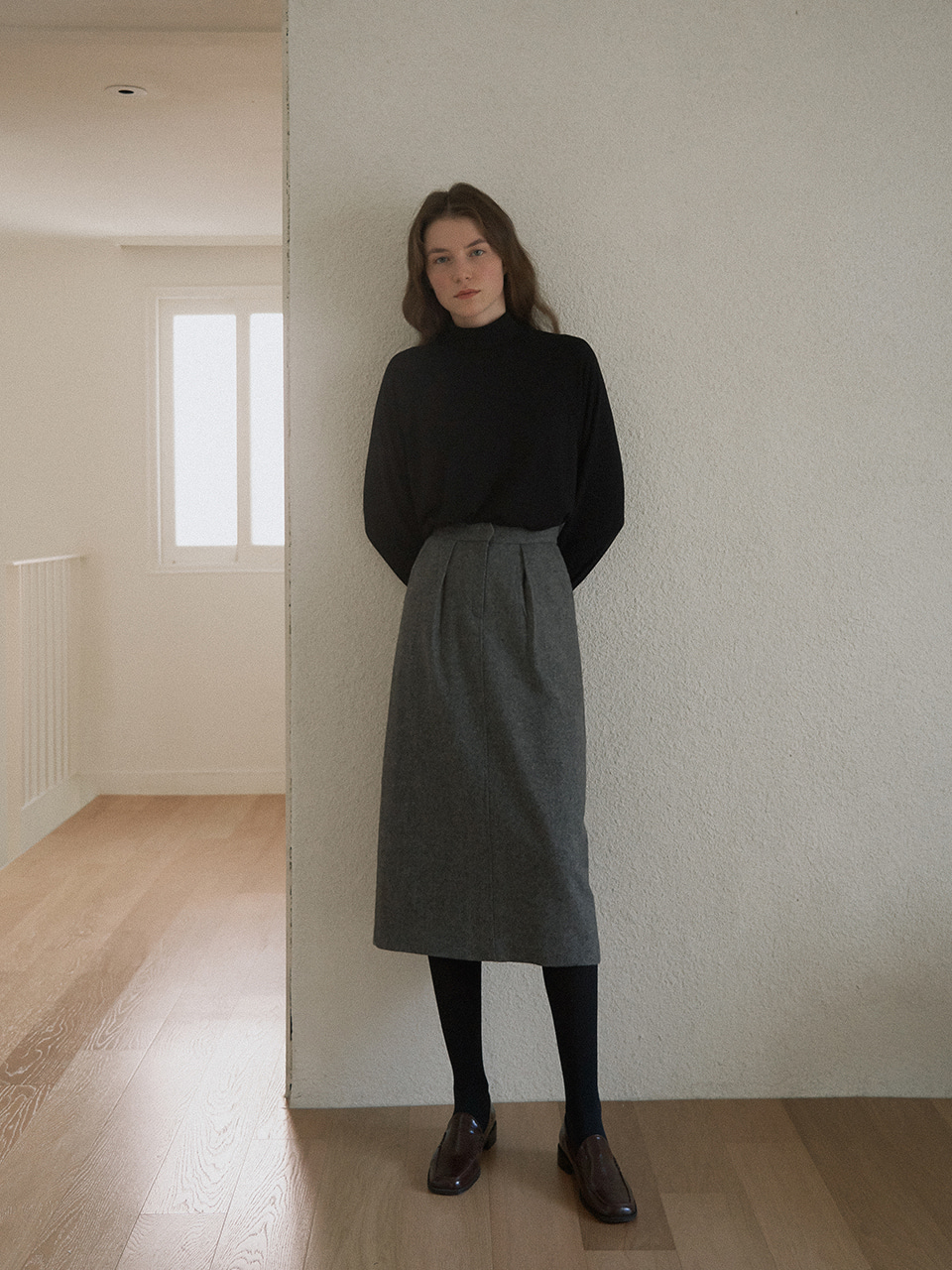 URAGO Plain wool skirt